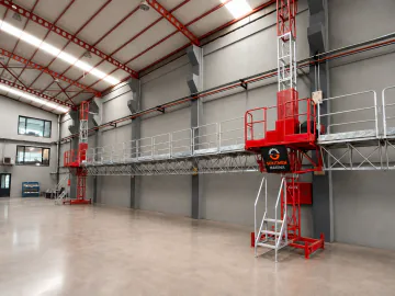 SEKLIFT mast-climbing work platform for facade construction